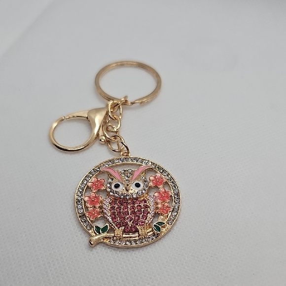 Gold and Red Owl Keychain - Picture 3 of 6